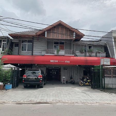 Mega Stay Near Mall Kelapa Gading Jakarta Exterior photo